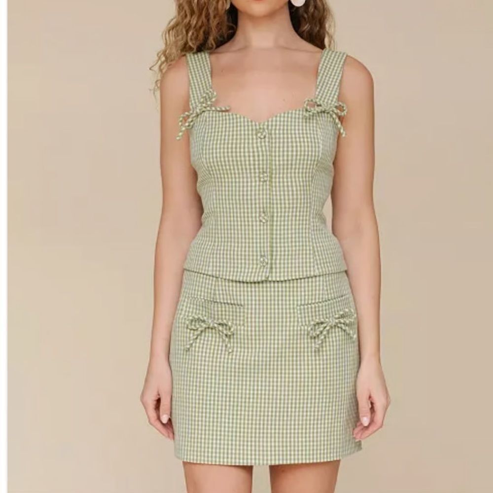 7 FOR ALL MANKIND Bow-Trim Sweetheart-Neck Top & Skirt Set in Avocado - Picture 1 of 7